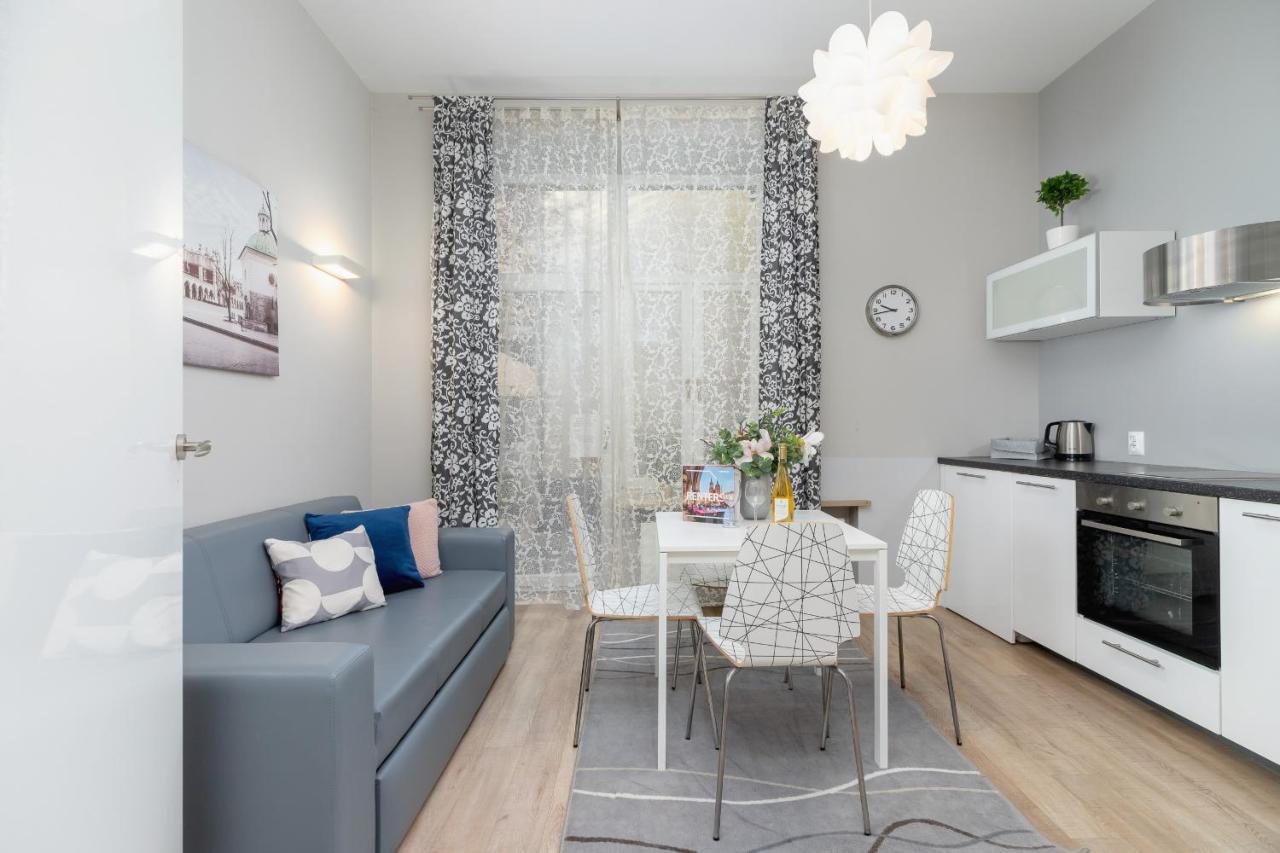 Central Planty Park Apartment Lobzowska By Noclegi Renters Krasków Εξωτερικό φωτογραφία