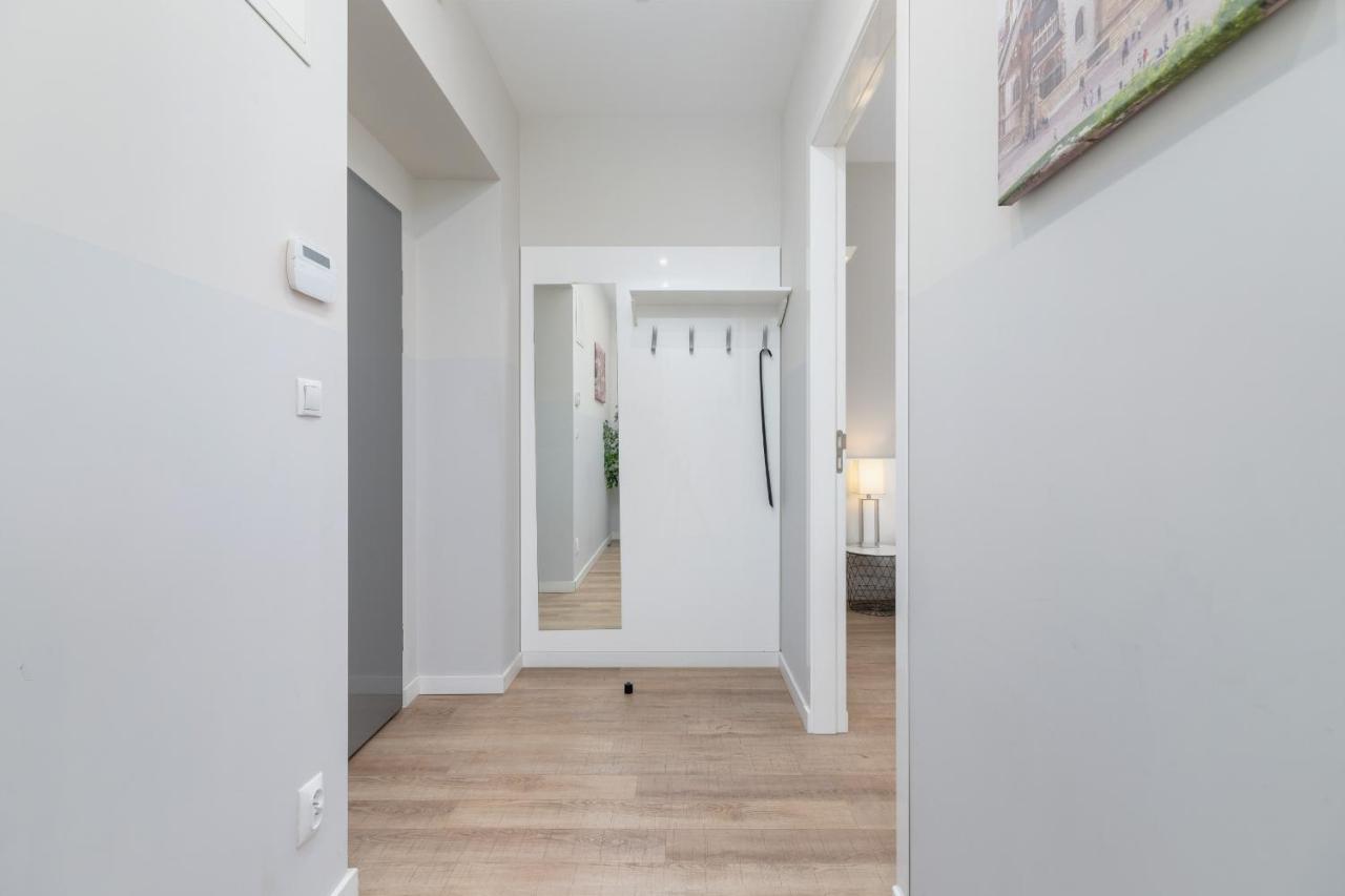 Central Planty Park Apartment Lobzowska By Noclegi Renters Krasków Εξωτερικό φωτογραφία